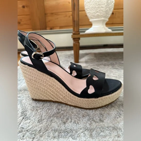 💕 Kate Spade 💕 Maldives Black Leather Wedges - Picture 3 of 10